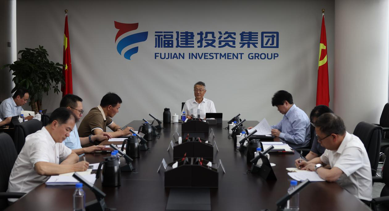 网赌平台
召开党委理论学习中心组学习会